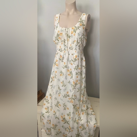 Whimsical Lemon Dress - Picture 5 of 5
